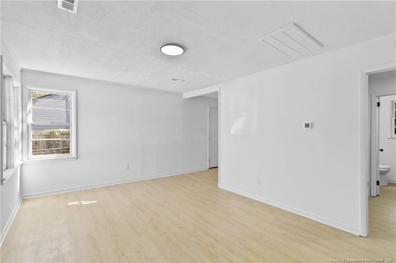 2003 Newark Ave, Fayetteville, NC 28301