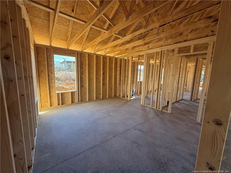 2003 Poinciana Ln, Fayetteville, NC 28306