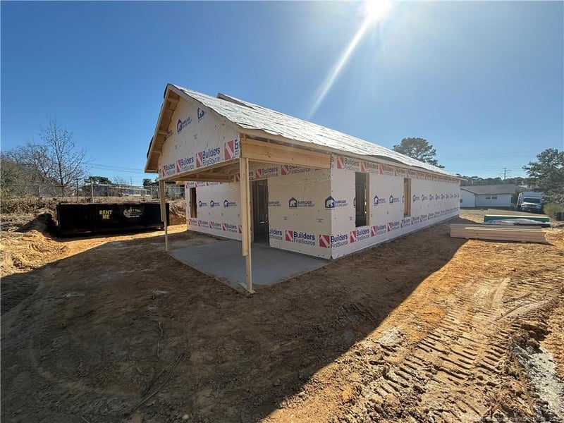 2003 Poinciana Ln, Fayetteville, NC 28306