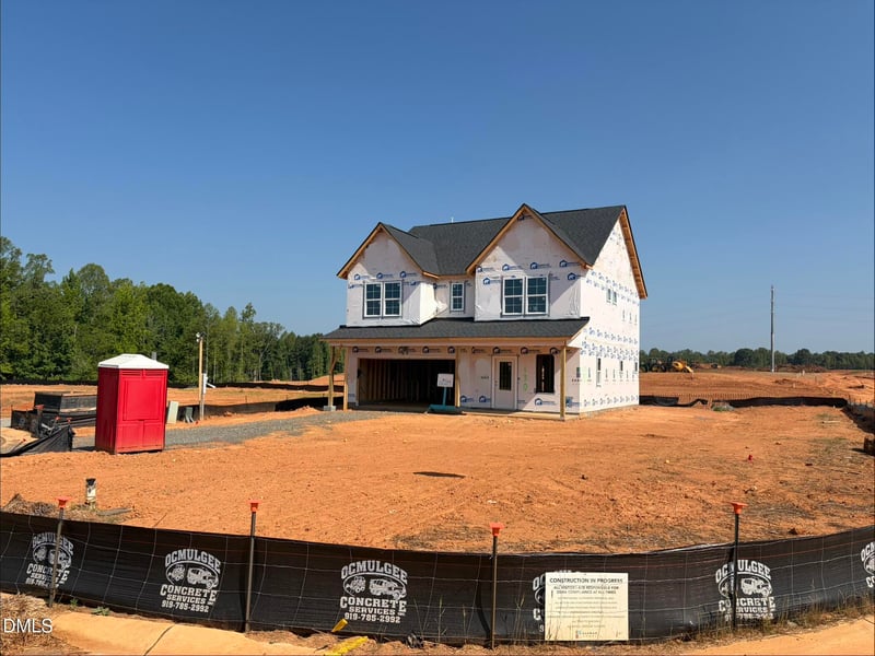 2003 Pollinator Pl, Mebane, NC 27302