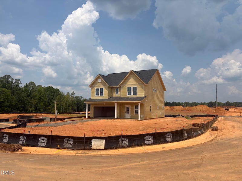 2003 Pollinator Pl, Mebane, NC 27302