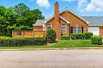 2004 Clyde Bank Ct, Cary, NC 27511