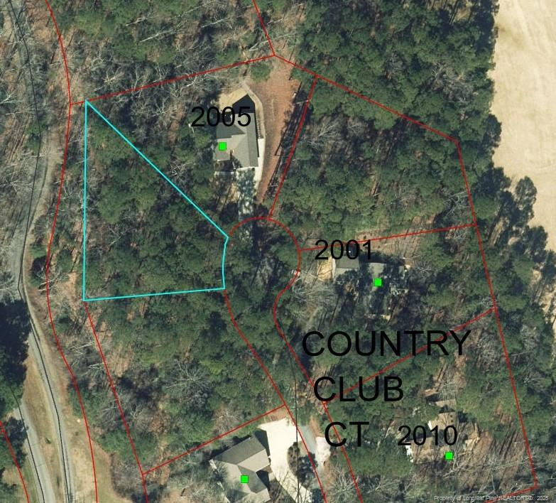 2004 Country Club Ct, Sanford, NC 27332