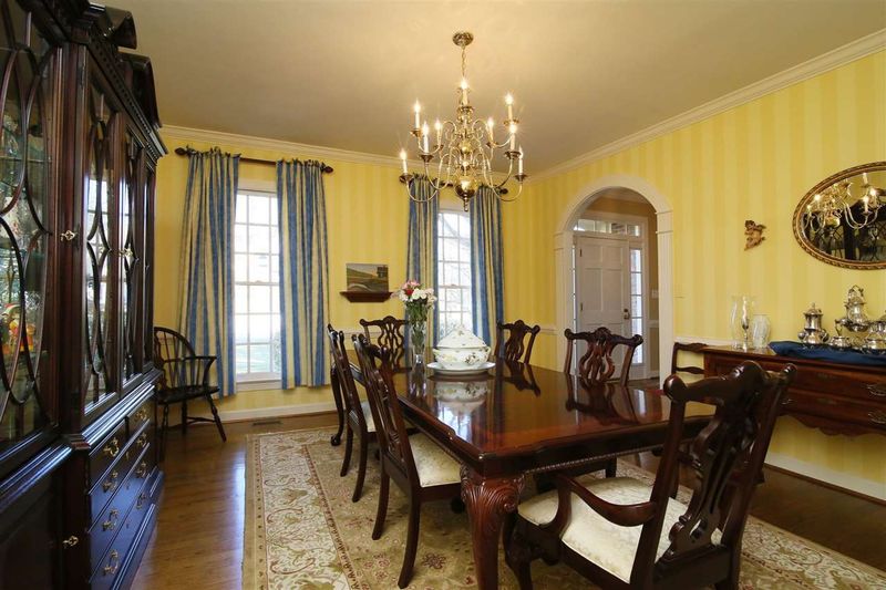 2004 Gresham Lake Rd, Raleigh, NC 27615