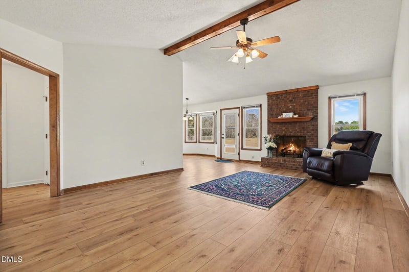 2004 Little Pond Pl, Willow Springs, NC 27592