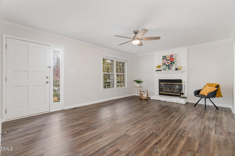 2004 Magnolia Ct, Clayton, NC 27520