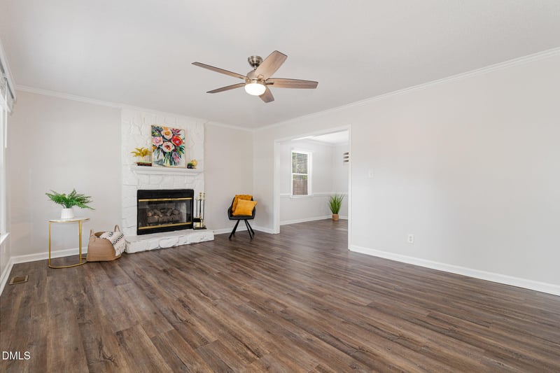 2004 Magnolia Ct, Clayton, NC 27520