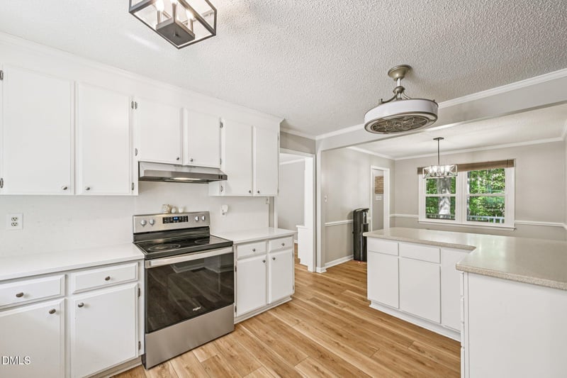 2004 Spring Valley Dr, Clayton, NC 27520