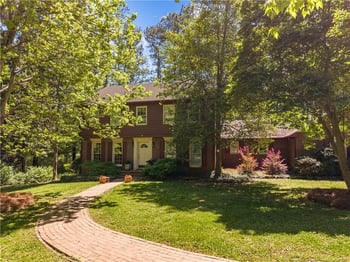 2004 Vantage Point, Sanford, NC 27330