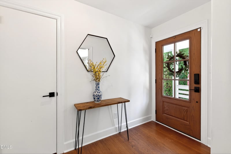 2004 Varnell , Raleigh, NC 27612