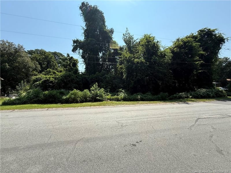 2005 - 2009 Poplar Dr, Fayetteville, NC 28304