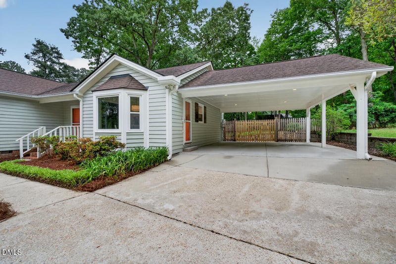 2005 Fawndale Dr, Raleigh, NC 27612