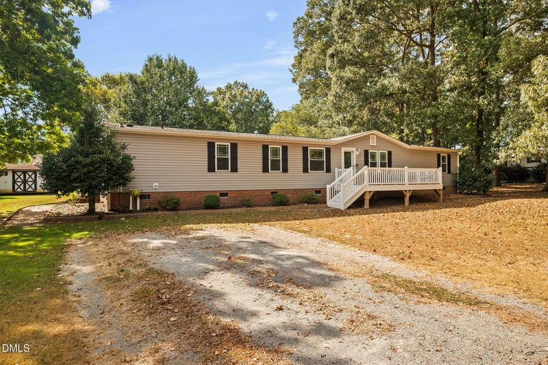 2005 Mooregate Ct, Clayton, NC 27520