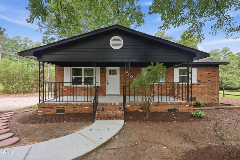2005 Patterson Rd, Durham, NC 27704