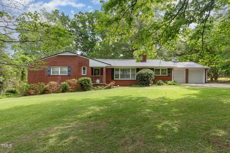 2005 Sutphin Dr, Sanford, NC 27330