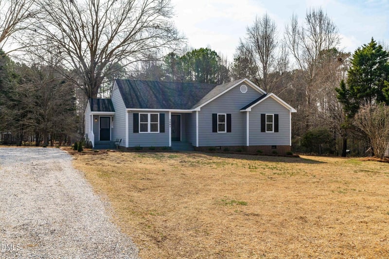 2005 Tanglewood Dr, Clayton, NC 27520