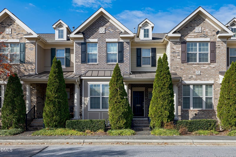 2005 Valleystone Dr, Cary, NC 27519