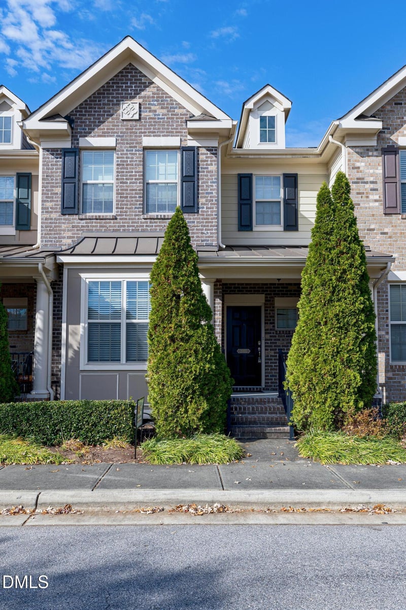 2005 Valleystone Dr, Cary, NC 27519