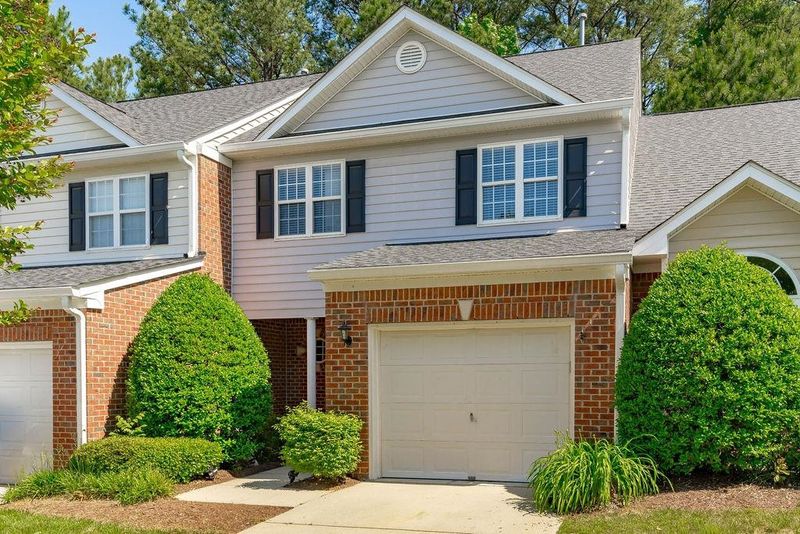 2005 White Pond Ct, Apex, NC 27523