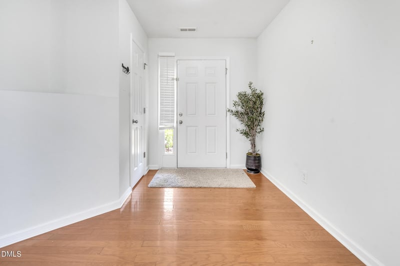 2006 Great Bend Dr, Durham, NC 27704