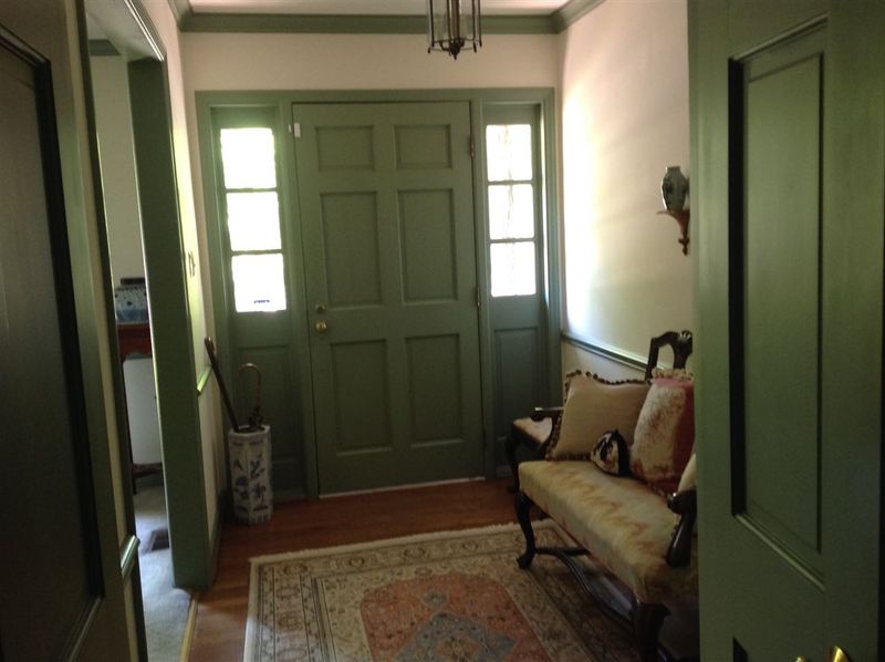 2006 Lewis Cir, Raleigh, NC 27608