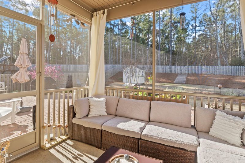 2006 Morehead Hill Ct, Durham, NC 27703