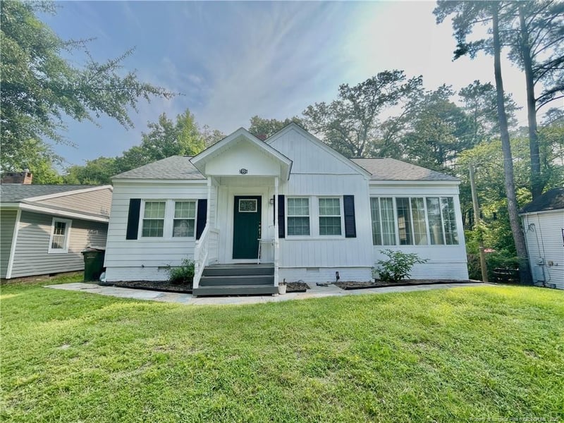 2006 Rock Ave, Fayetteville, NC 28303