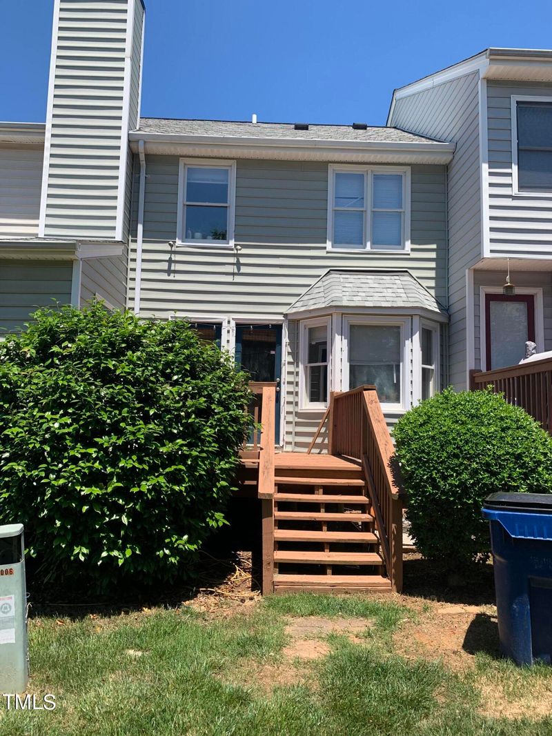 2006 Trexler Ct, Raleigh, NC 27606