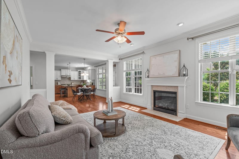 2007 Burrus Hall Cir, Cary, NC 27519