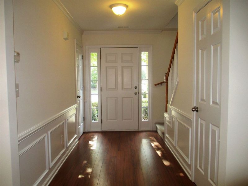 2007 Groundwater Pl, Raleigh, NC 27610