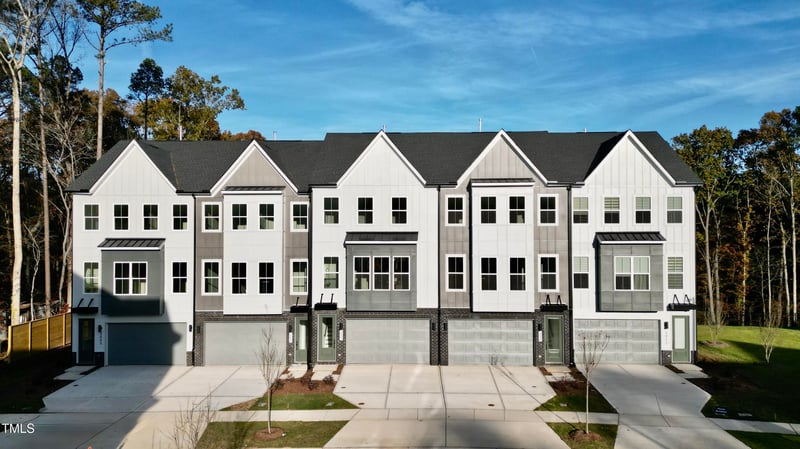 2007 Opulent Oaks Ln, Durham, NC 27713