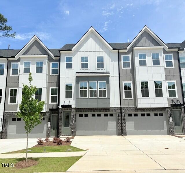 2007 Opulent Oaks Ln, Durham, NC 27713