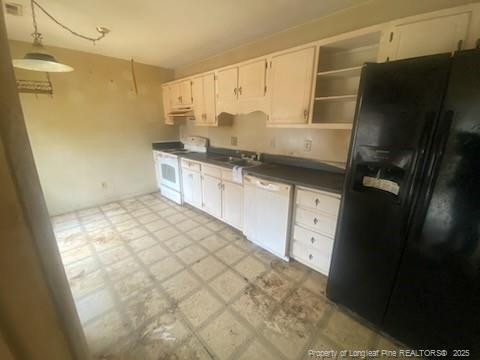 2007 Rottingham Ct, Fayetteville, NC 28304