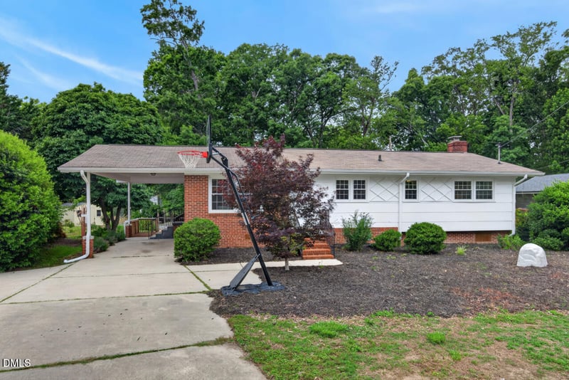 2007 Seneca Dr, Raleigh, NC 27604