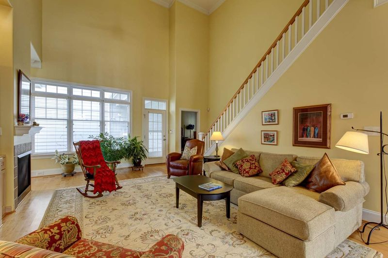 20074 Long, Chapel Hill, NC 27517
