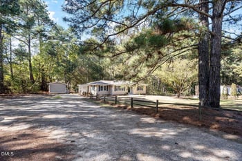 2008 Angier Rd, Fuquay Varina, NC 27526