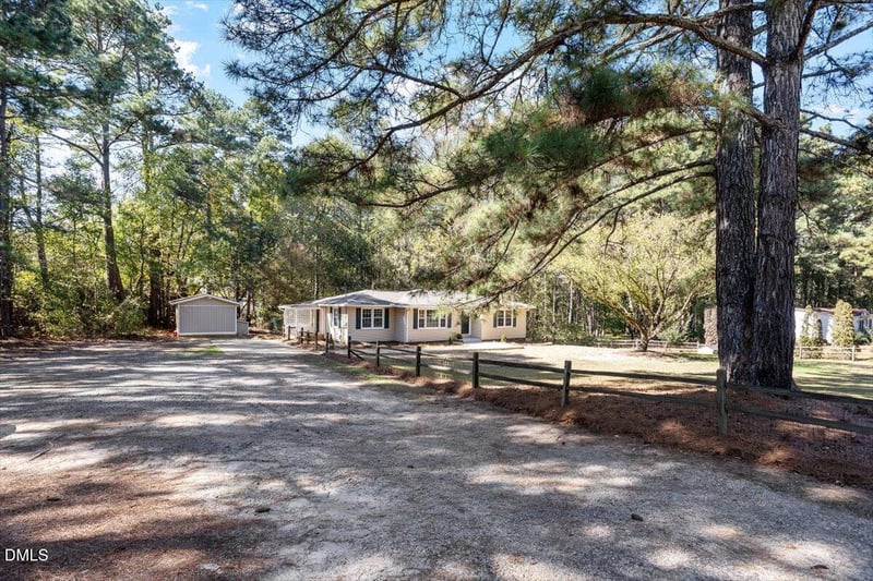 2008 Angier Rd, Fuquay Varina, NC 27526