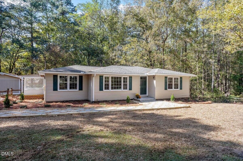 2008 Angier Rd, Fuquay Varina, NC 27526