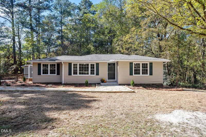 2008 Angier Rd, Fuquay Varina, NC 27526
