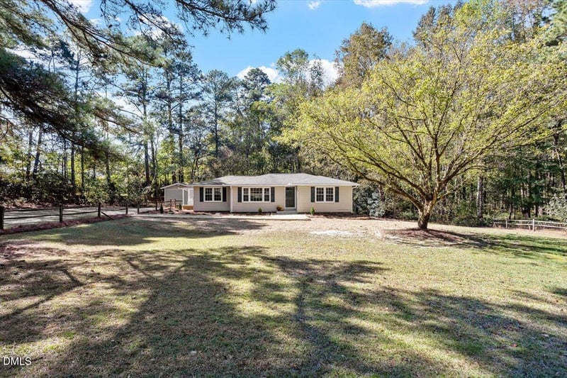 2008 Angier Rd, Fuquay Varina, NC 27526