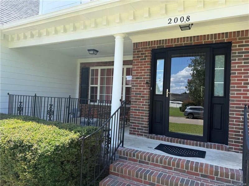 2008 Ashridge Dr, Fayetteville, NC 28304