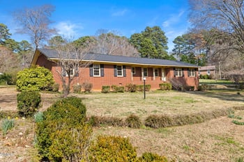 2008 Brookrun Rd, Henderson, NC 27536