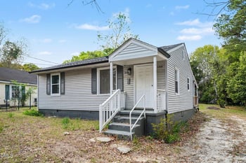 2008 Center St, Fayetteville, NC 28306