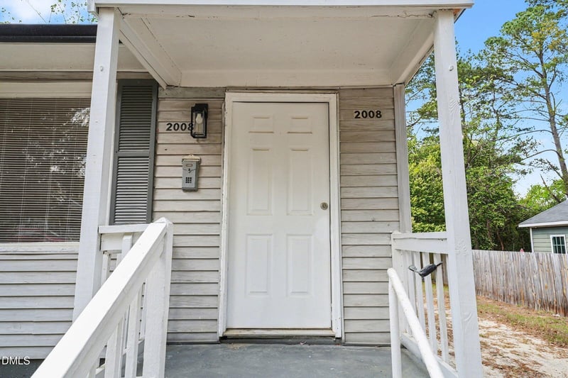 2008 Center St, Fayetteville, NC 28306