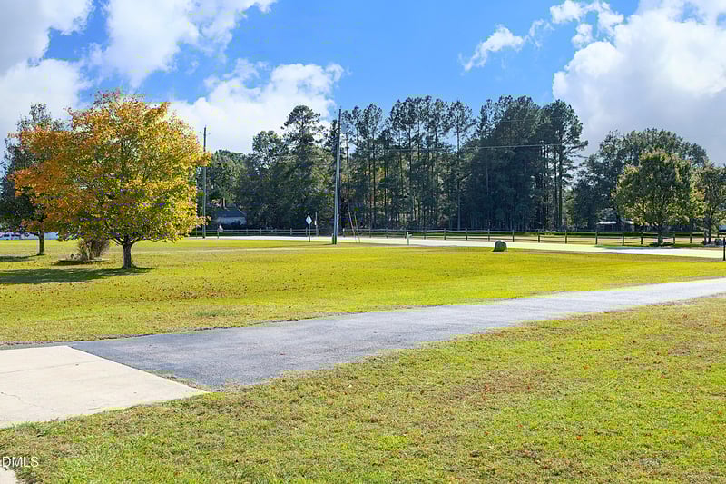 2008 Herbert Aiken Rd, Fuquay Varina, NC 27526