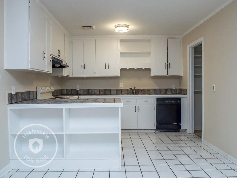 2008 Hillandale Rd, Durham, NC 27705