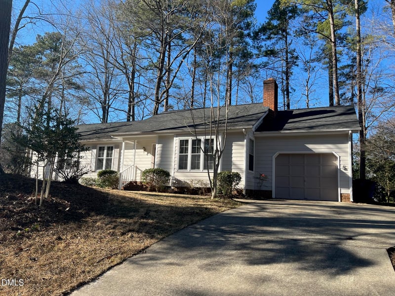 2008 Hillock Dr, Raleigh, NC 27612