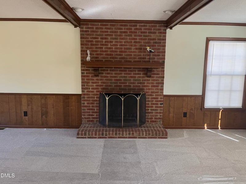 2008 Hillock Dr, Raleigh, NC 27612