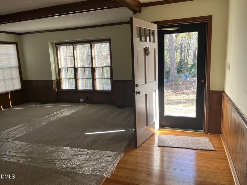 2008 Hillock Dr, Raleigh, NC 27612