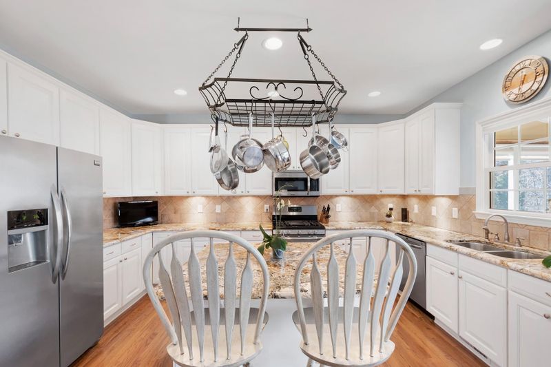2008 Mill Gate Dr, Cary, NC 27519